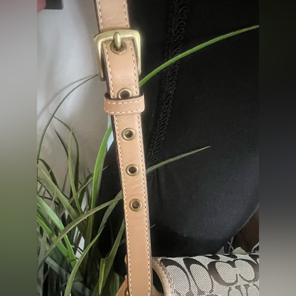 Coach Signature Canvas/Leather Cricket Turnlock Crossbody Bag - Picture 6 of 16